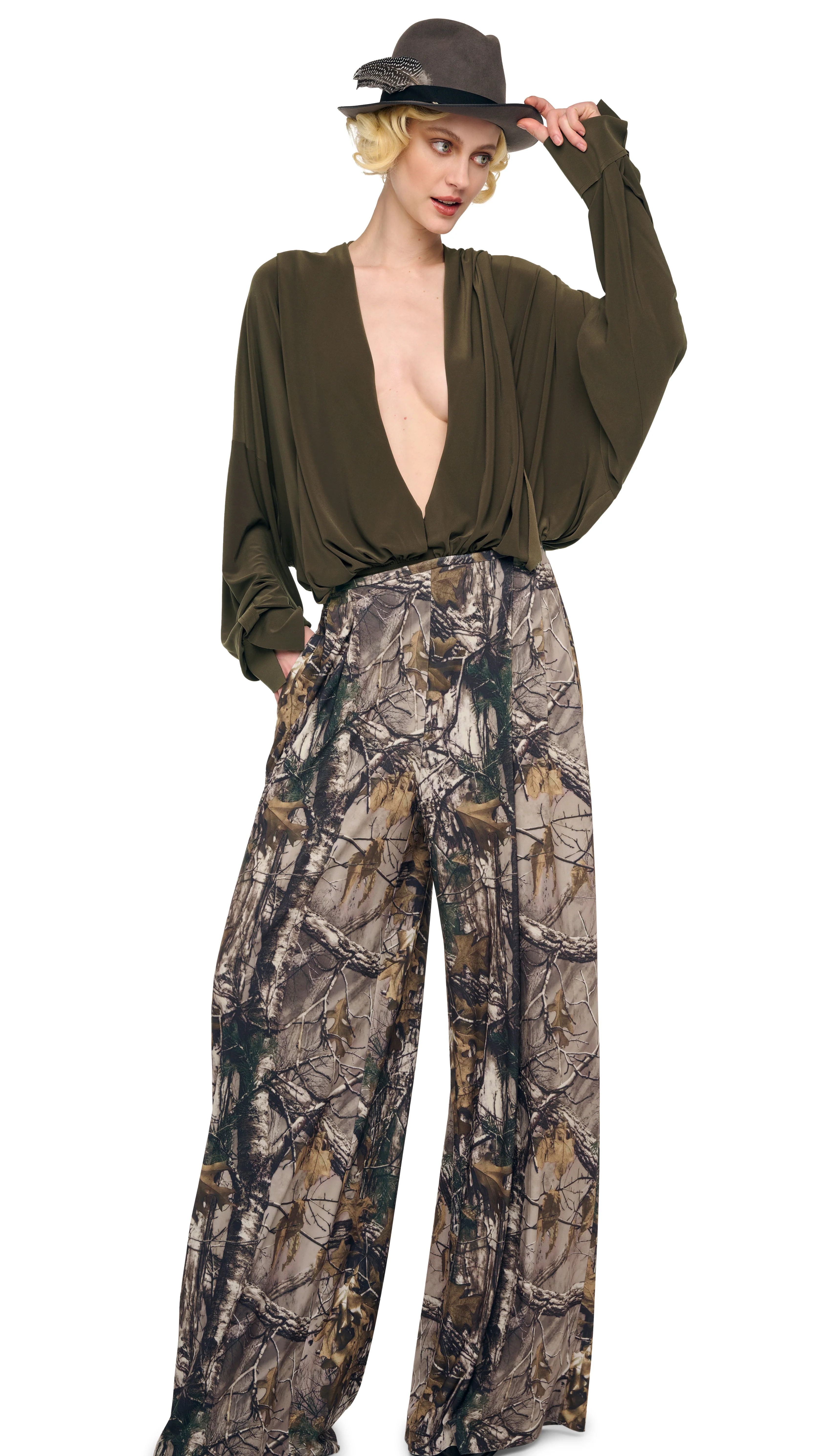 HOODED SUPER OS BF NK SHIRT BODYSUIT - Image 6