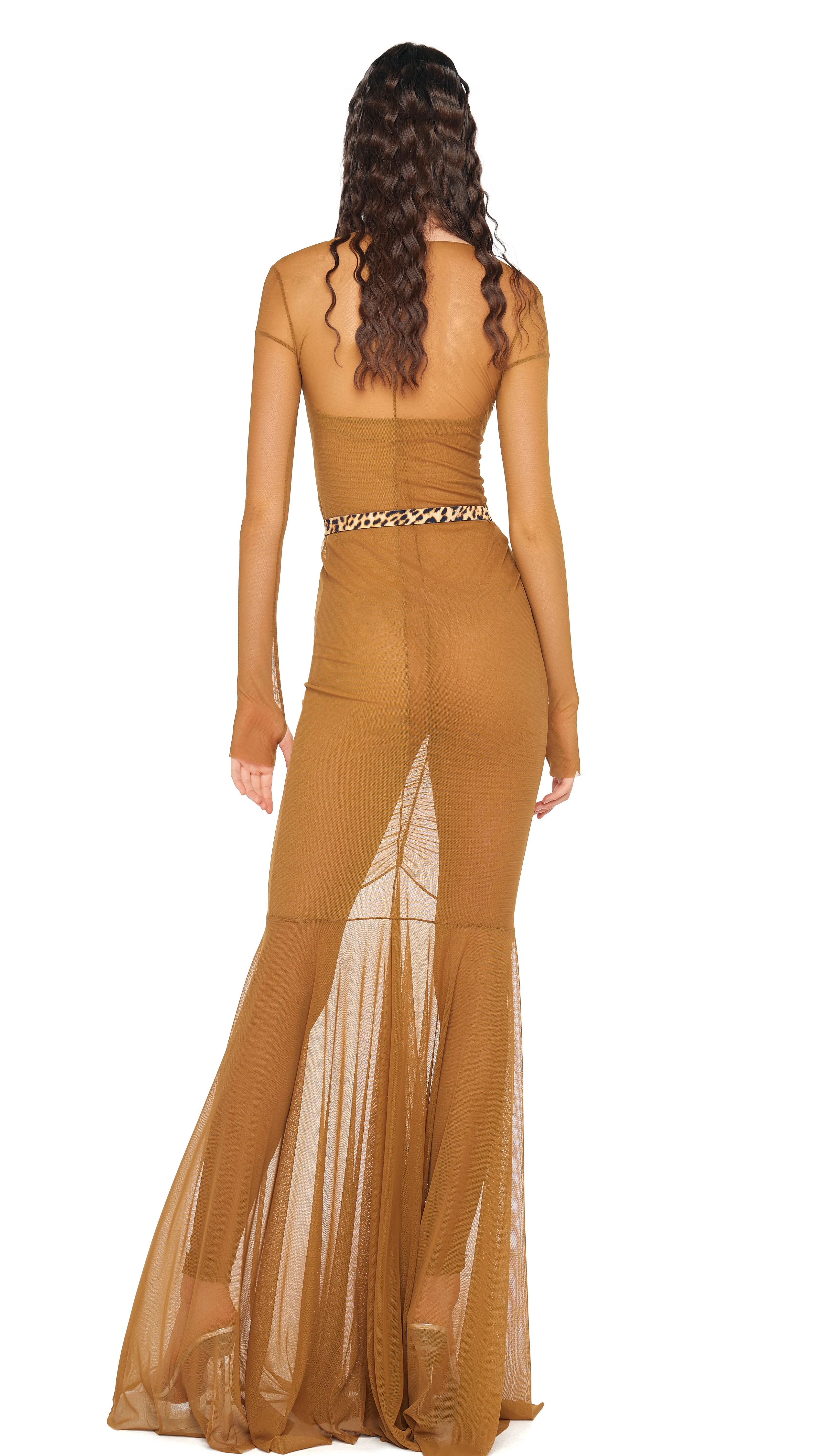 LS V NECK SHIRRED FRONT FISHTAIL GOWN - Image 4