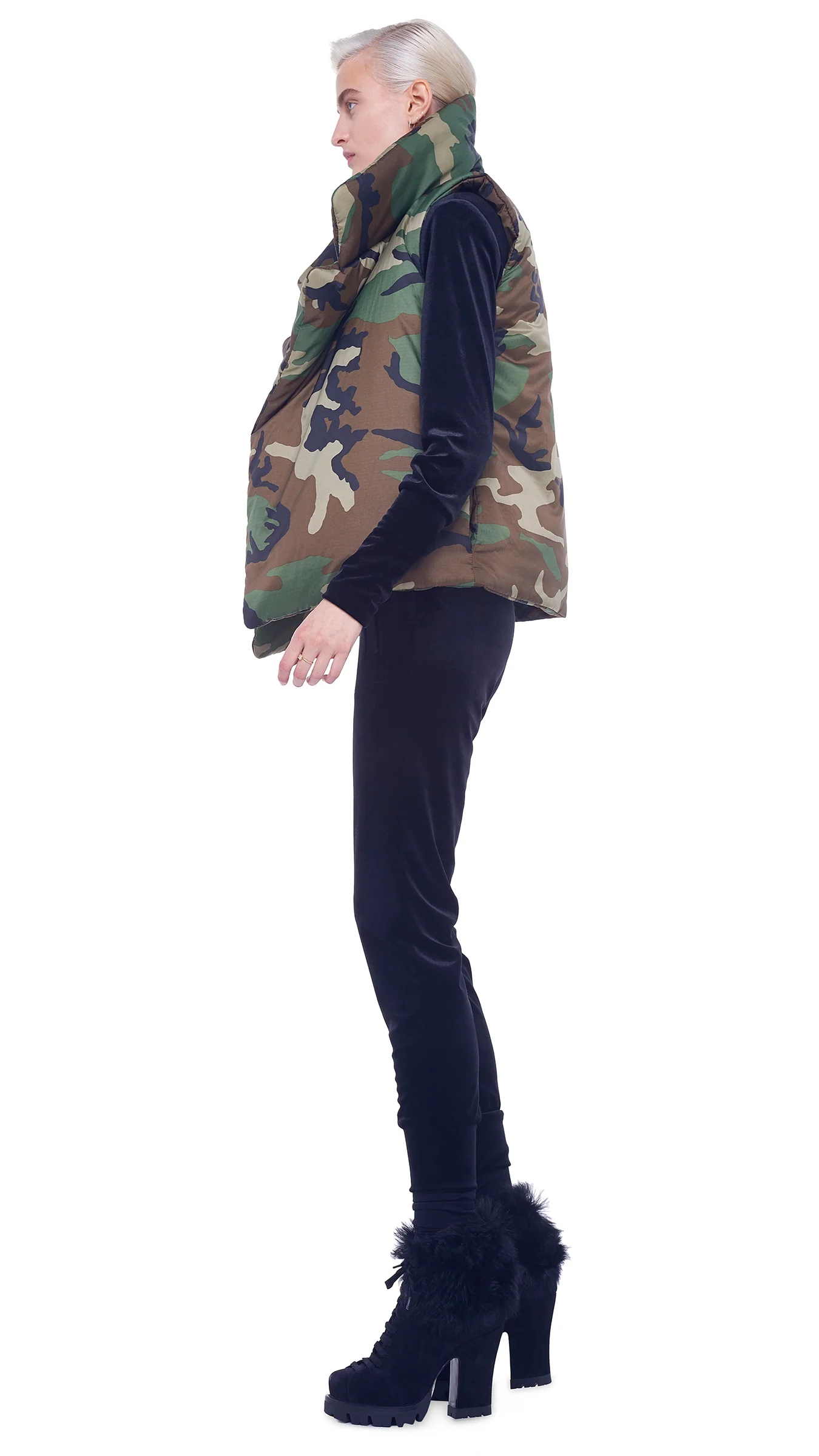 SLEEPING BAG VEST - Image 2