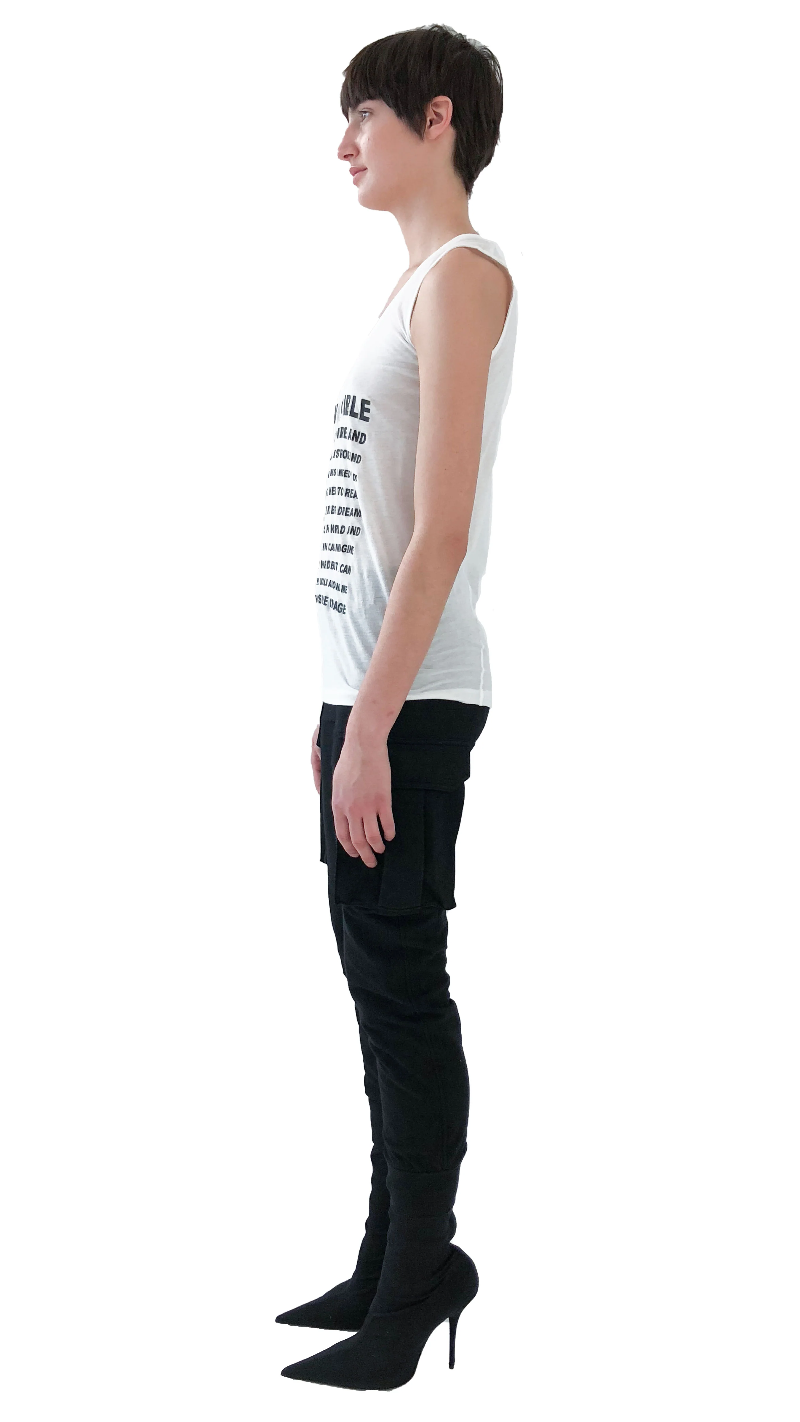 I AM INVINCIBLE TEE - Image 2