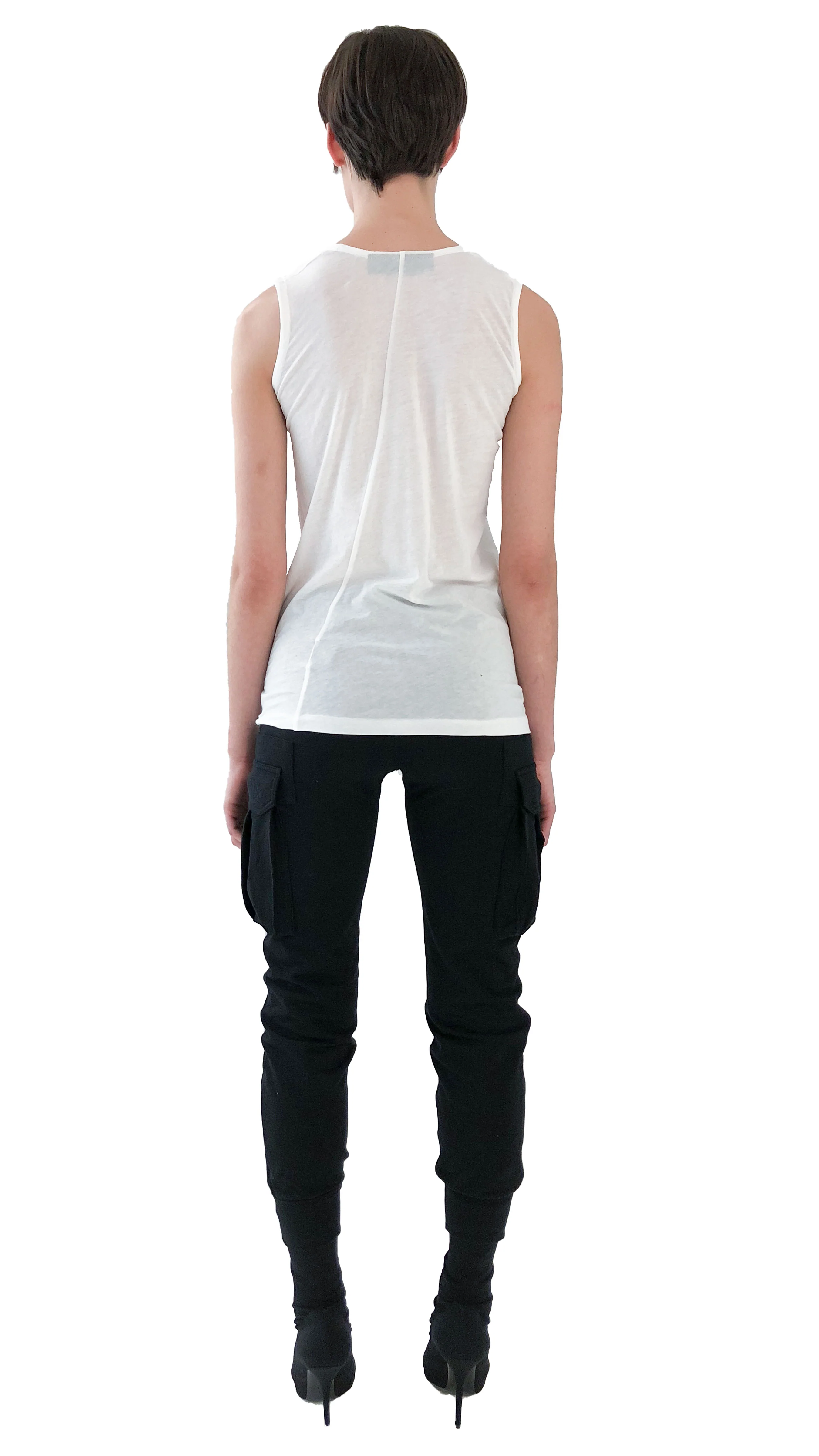 I AM INVINCIBLE TEE - Image 3