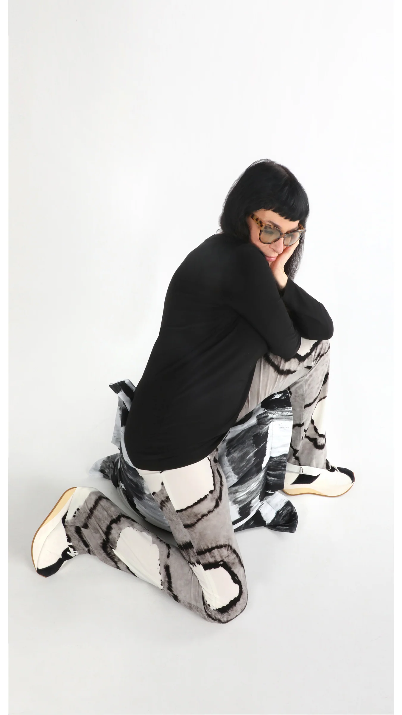 THE PILLOW - Image 3