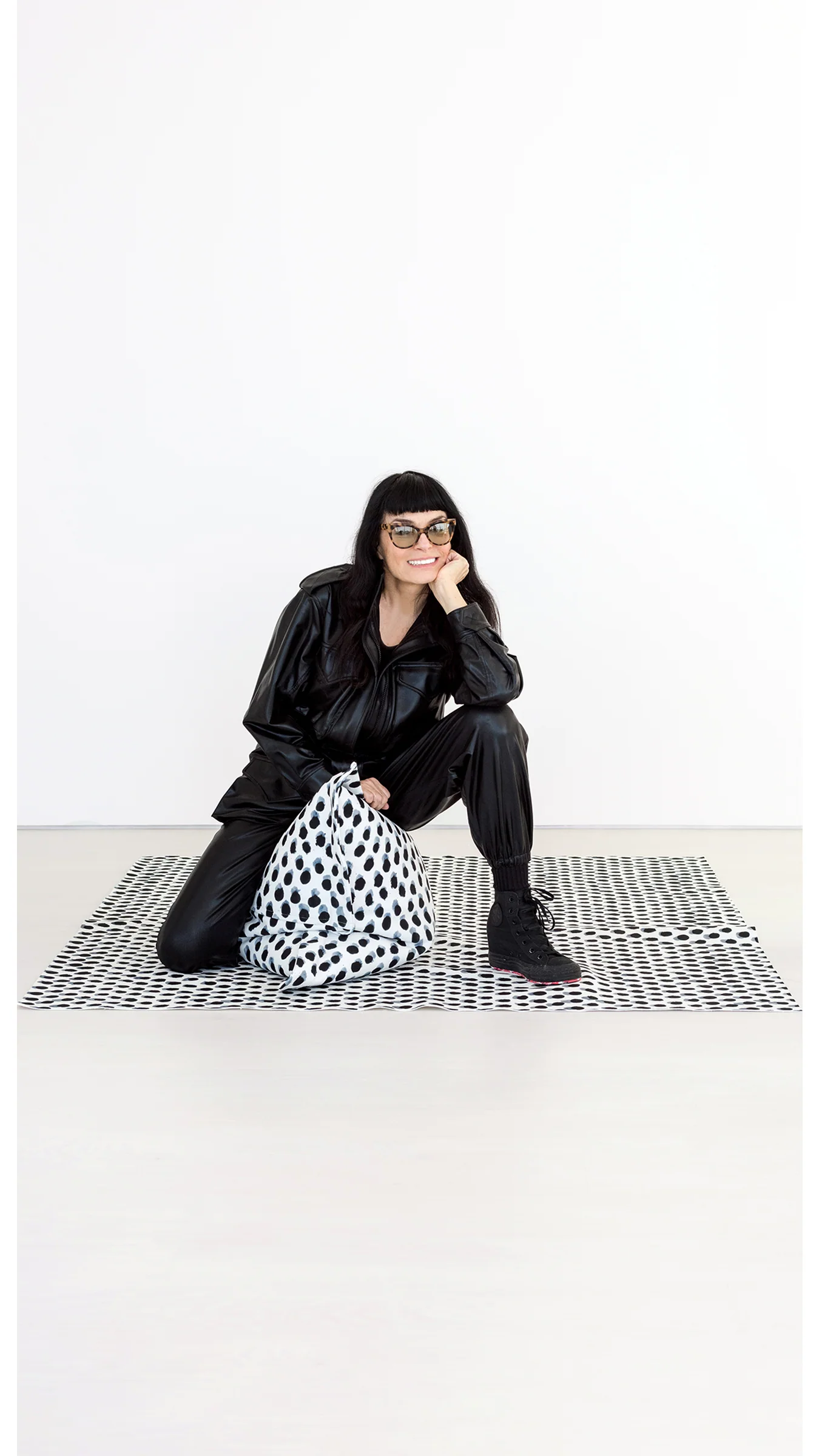 THE PILLOW - Image 3